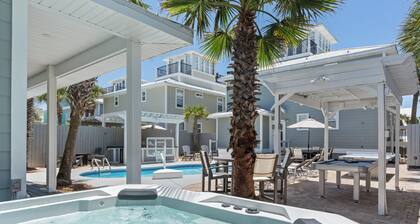 Across Beach, Pool, Pool Table,Ping Pong, Golf Cart Rental, Amazing Yard, 7 BR