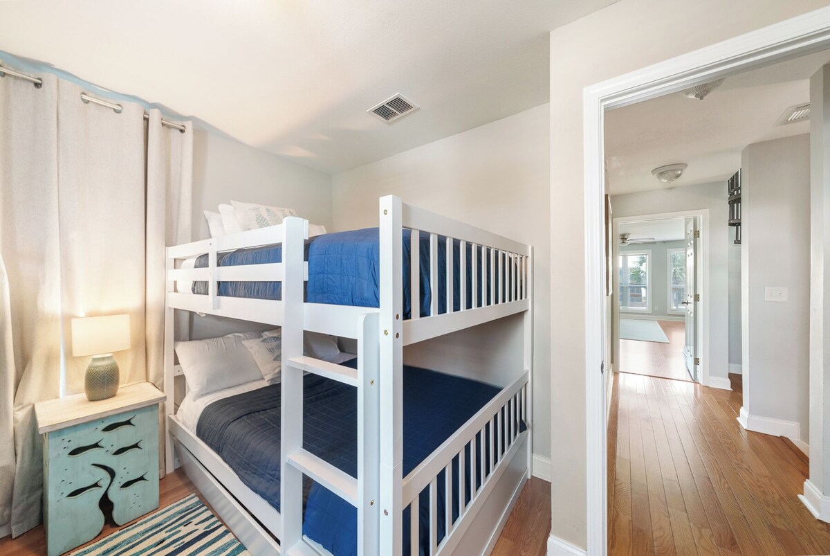Photo 22 of Across Beach, Pool, Pool Table,Ping Pong, Golf Cart Rental, Amazing Yard, 7 BR