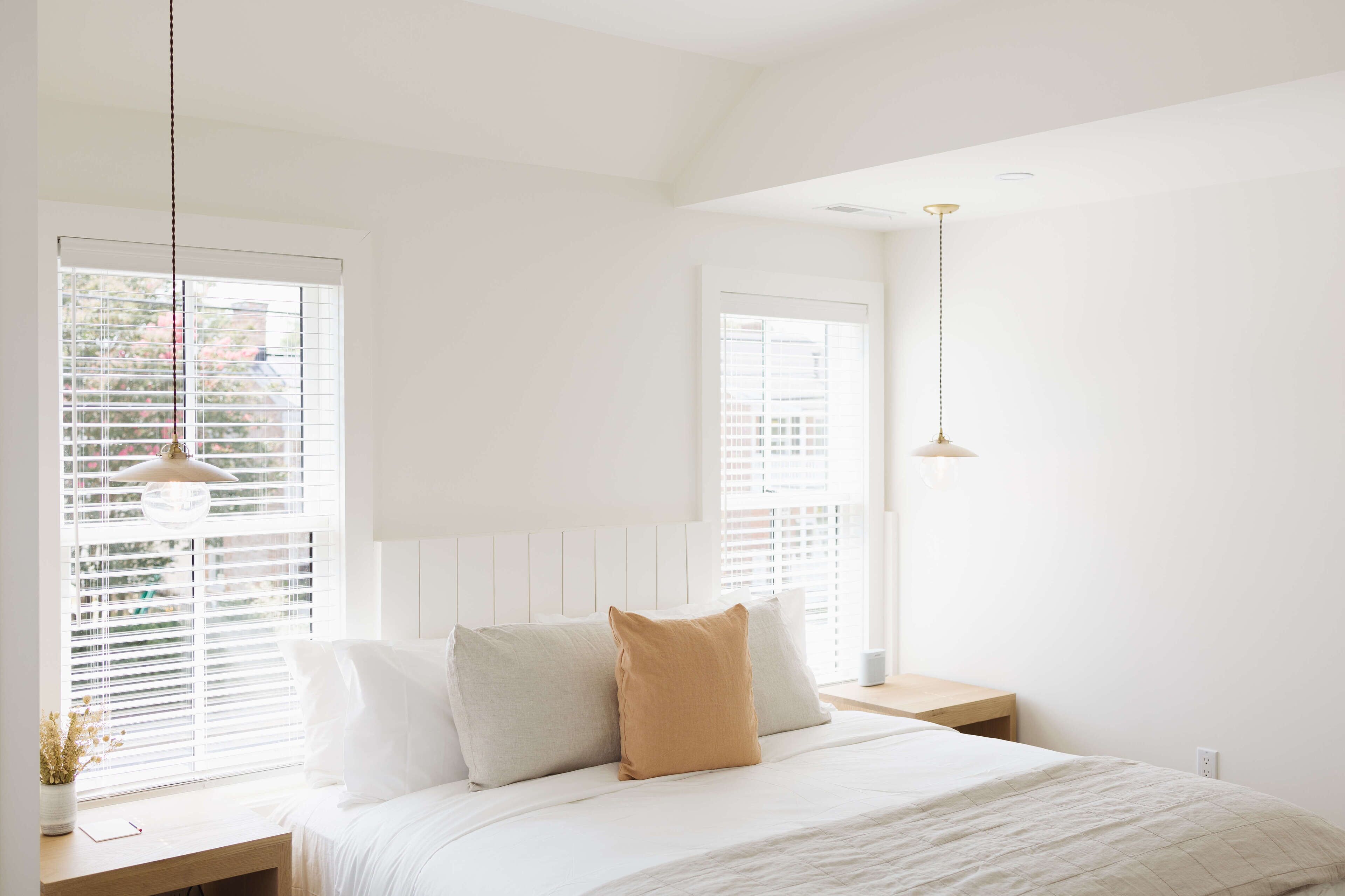 basic room | frette italian sheets, premium bedding, iron/ironing board, free wifi