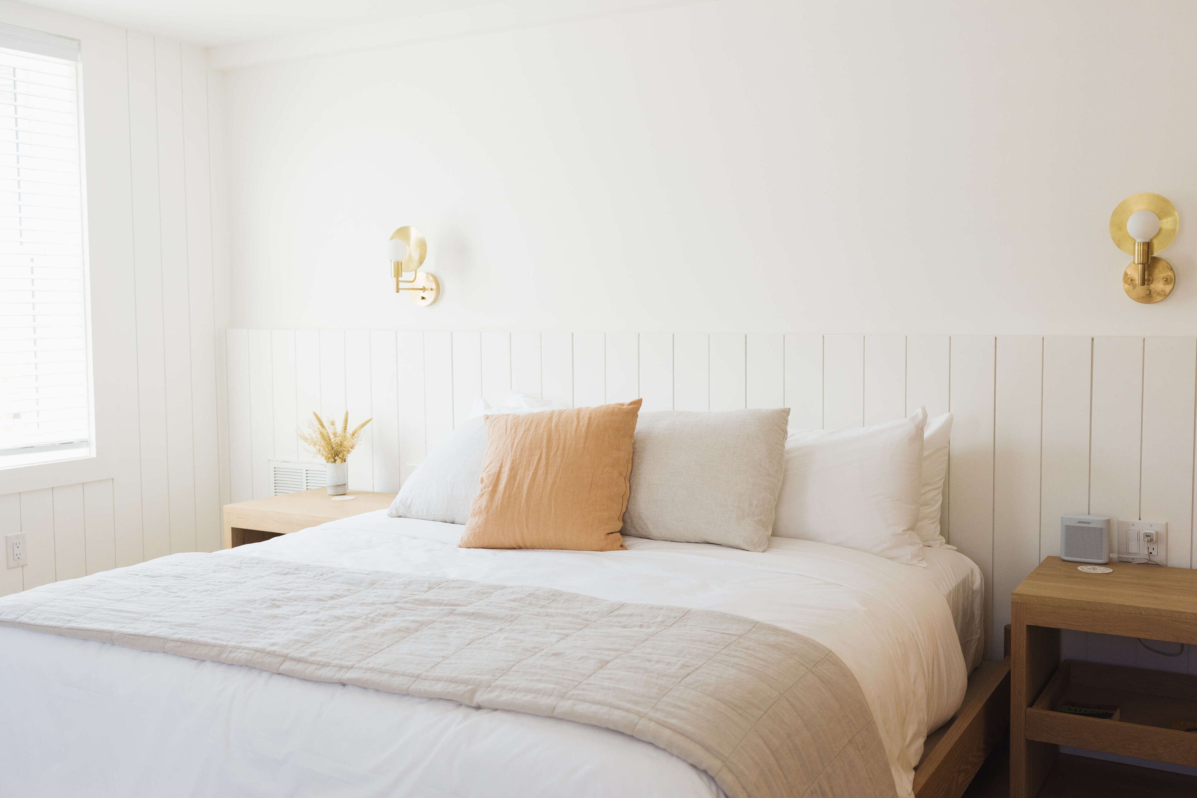 frette italian sheets, premium bedding, iron/ironing board, free wifi