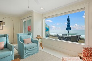 Smart TV - Beautifully renovated Gulf-front townhome with private beach access! (Santa Rosa Beach)