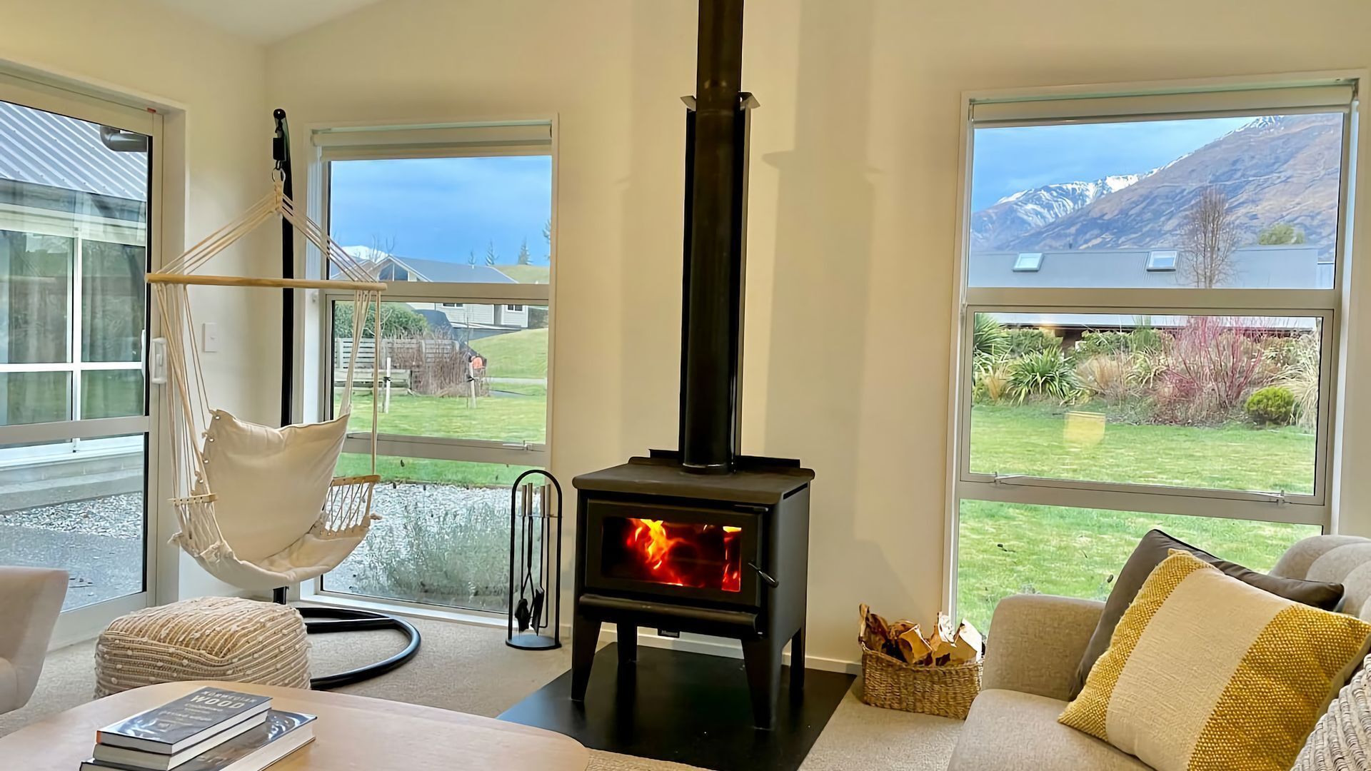 Smart TV, video-game console, Netflix, streaming services