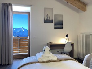 2 camere, una scrivania, ferro/asse da stiro, Wi-Fi gratuito