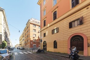 Exterior - San Lorenzo Cozy and Comfortable Flat (Rome)