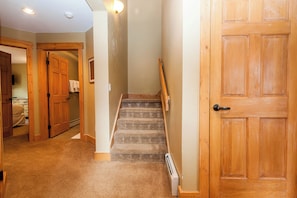 Apartment (4 Bedrooms) | Exterior