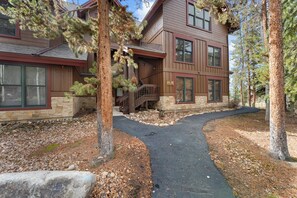 Apartment (4 Bedrooms) | Exterior - Trapper's Crossing #8761 by Summit County Mountain Retreats (Keystone)