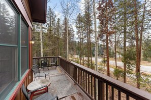 Apartment (4 Bedrooms) | Exterior