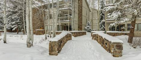 Apartamento (4 Bedrooms) | Fachada