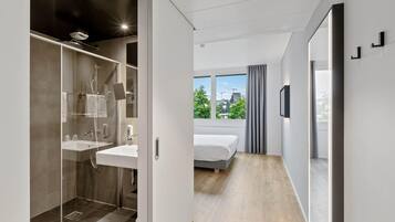 Vierbettzimmer | Badezimmer