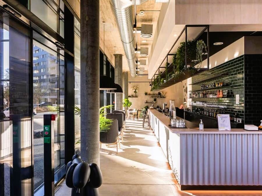 Bar (in der Unterkunft)