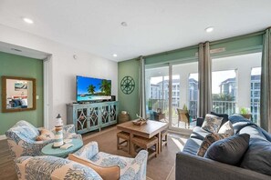 Smart TV - Sunset Margarita - Pet Condo Near Anna Maria w/ Pool, Bikes & Easy Beach Access (Bradenton)