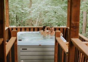 Bain à remous extérieur