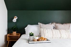 6 habitaciones, escritorio, wifi gratis y ropa de cama 