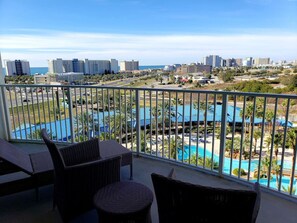 Property grounds - A Slice of Heaven - Destin! Pool & Ocean View! (Destin)
