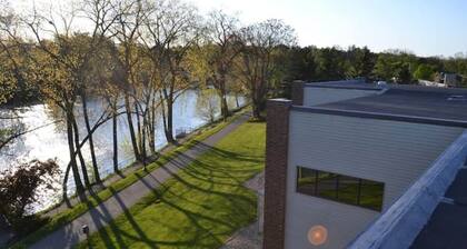 Rivers Edge Lofts - Unit 7