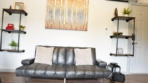 TV, offices - Rivers Edge Lofts - Unit 5 (Niles)