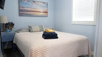 2 bedrooms, WiFi, bed sheets