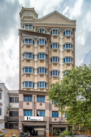 Exterior detail - K Hotel 1515 (Singapore)