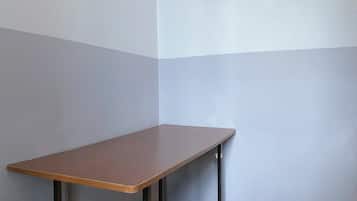 Quadruple Room | Free WiFi, bed sheets