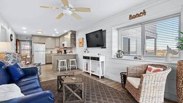 TV connectée, jeux vidéo, livres