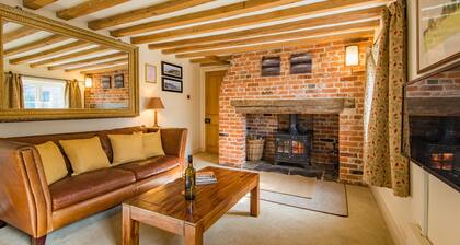 The Oast by Bloom Stays - charming oast house in beautiful countryside