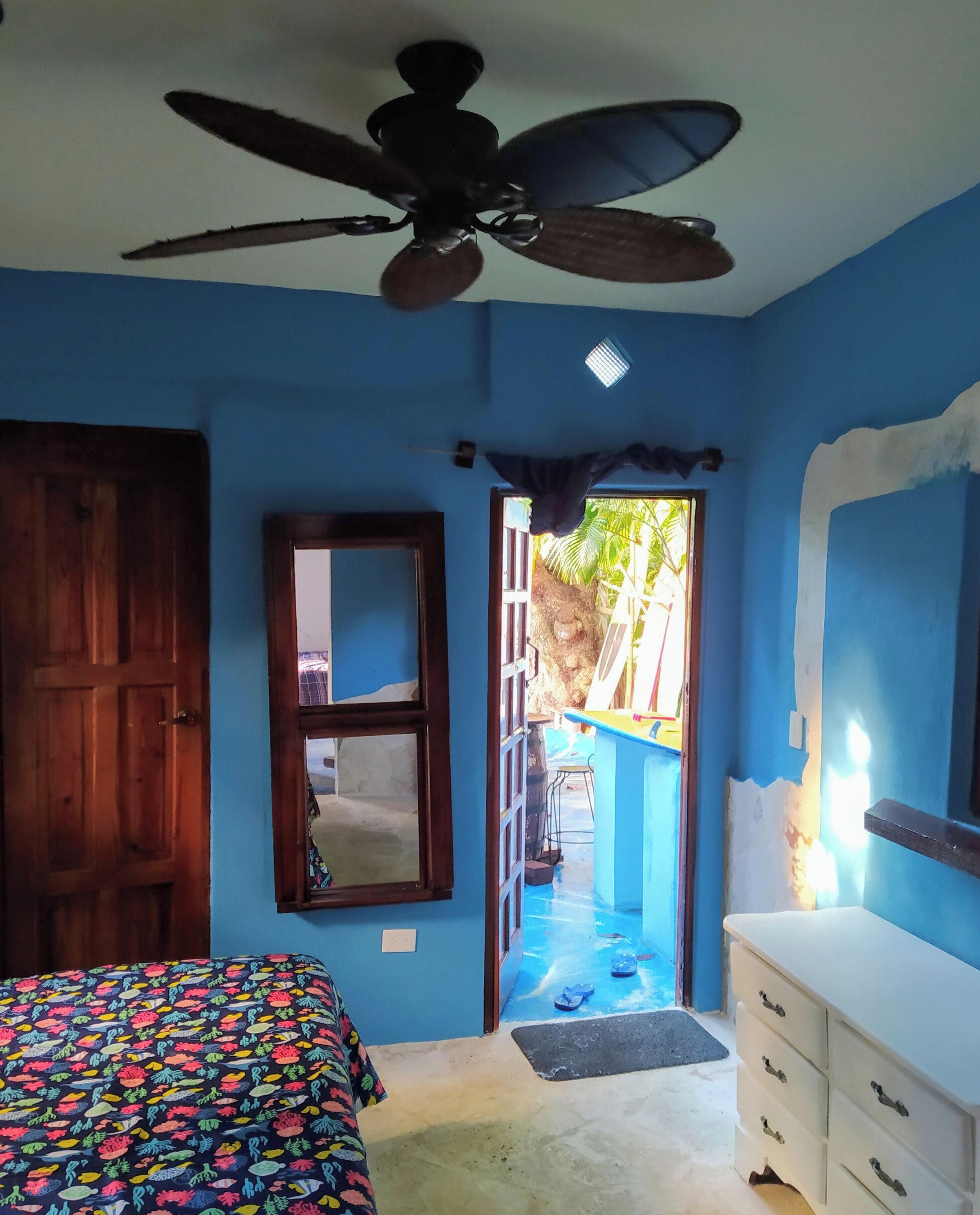 1 bedroom, internet, bed sheets