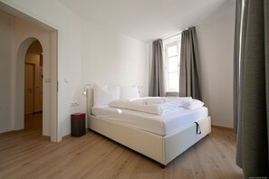 1 bedroom, iron/ironing board, WiFi, bed sheets - An amazing apartment in the historic city center of Bolzano! Quiet area! (Bolzano)