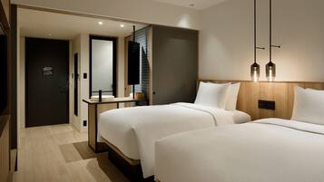 Standard Room, 2 Twin Beds | Down comforters, in-room safe, blackout drapes, WiFi (free)