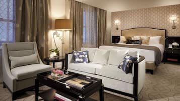 5 bedrooms, in-room safe, desk, WiFi