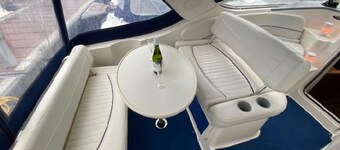 Stunning 2-bed Boat in Dreverna