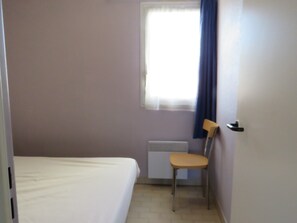 1 bedroom