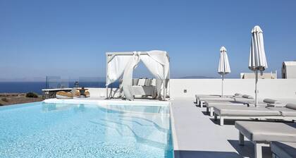 Adorno Oia