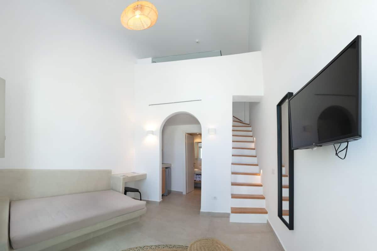 1 bedroom, minibar, in-room safe, individually decorated