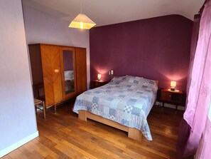 4 bedrooms, free WiFi