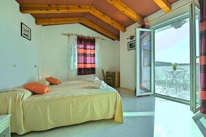 3 chambres, Wi-Fi gratuit, draps fournis