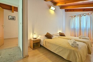 3 chambres, Wi-Fi gratuit, draps fournis