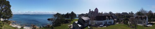 Chaumiere 5 Direct sur mer Avec Jardin , Jacuzzi et Sauna