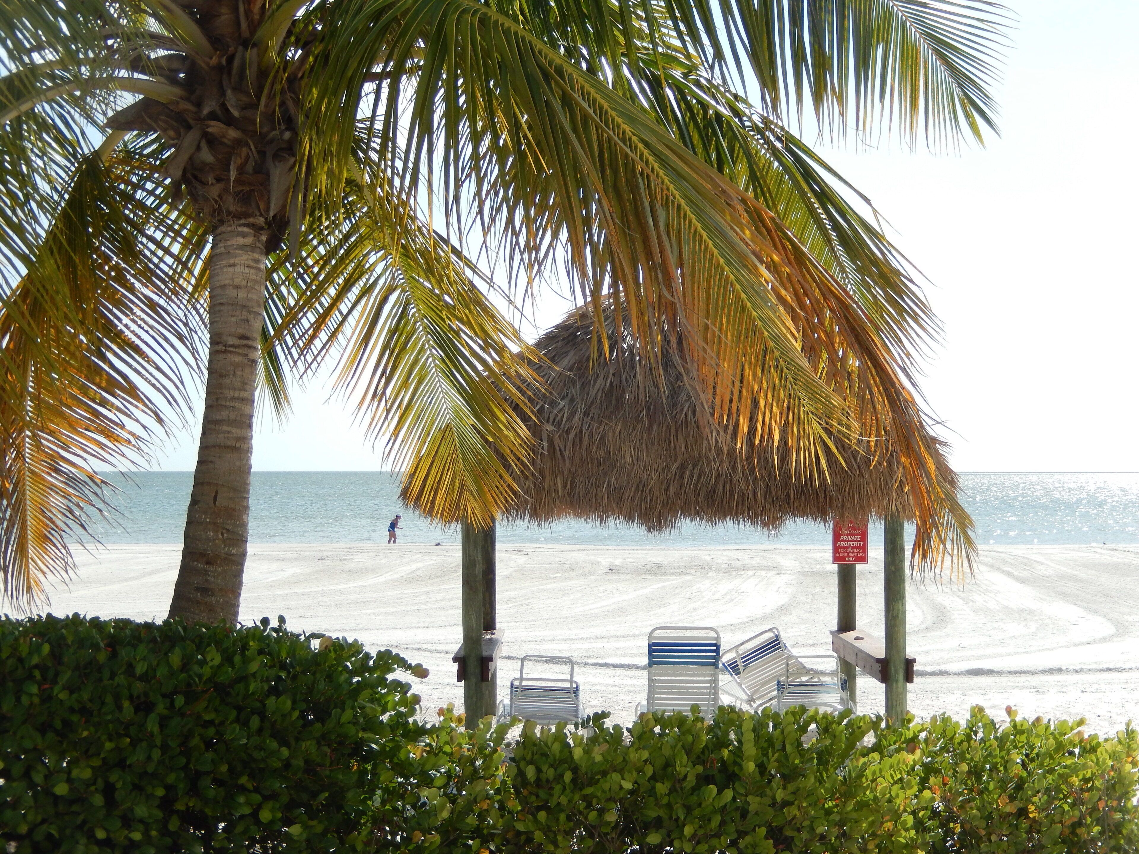 Estero Sands Condo with 2 bedrooms and 2 baths