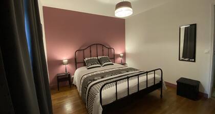 3-bedroom house in the heart of the National Forest Park