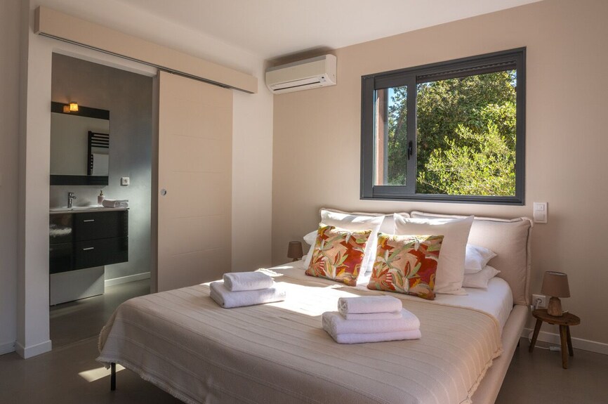 Villa 6 Pers Avec Vue Exceptionnelle Sur Santa Manza Proche Plage & Bonifacio - Bonifacio