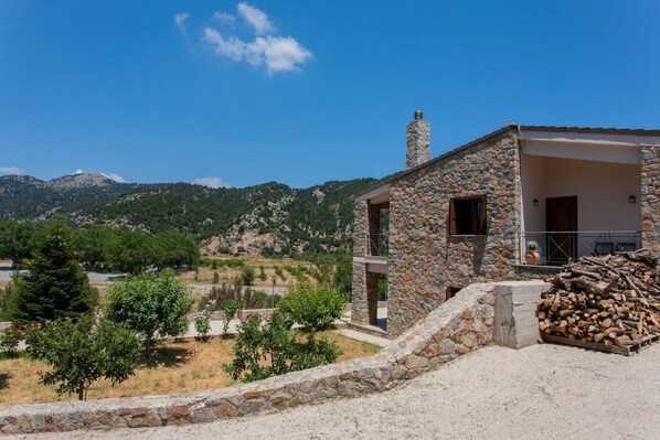 Imagen sin descripción, 1 de 35, botón