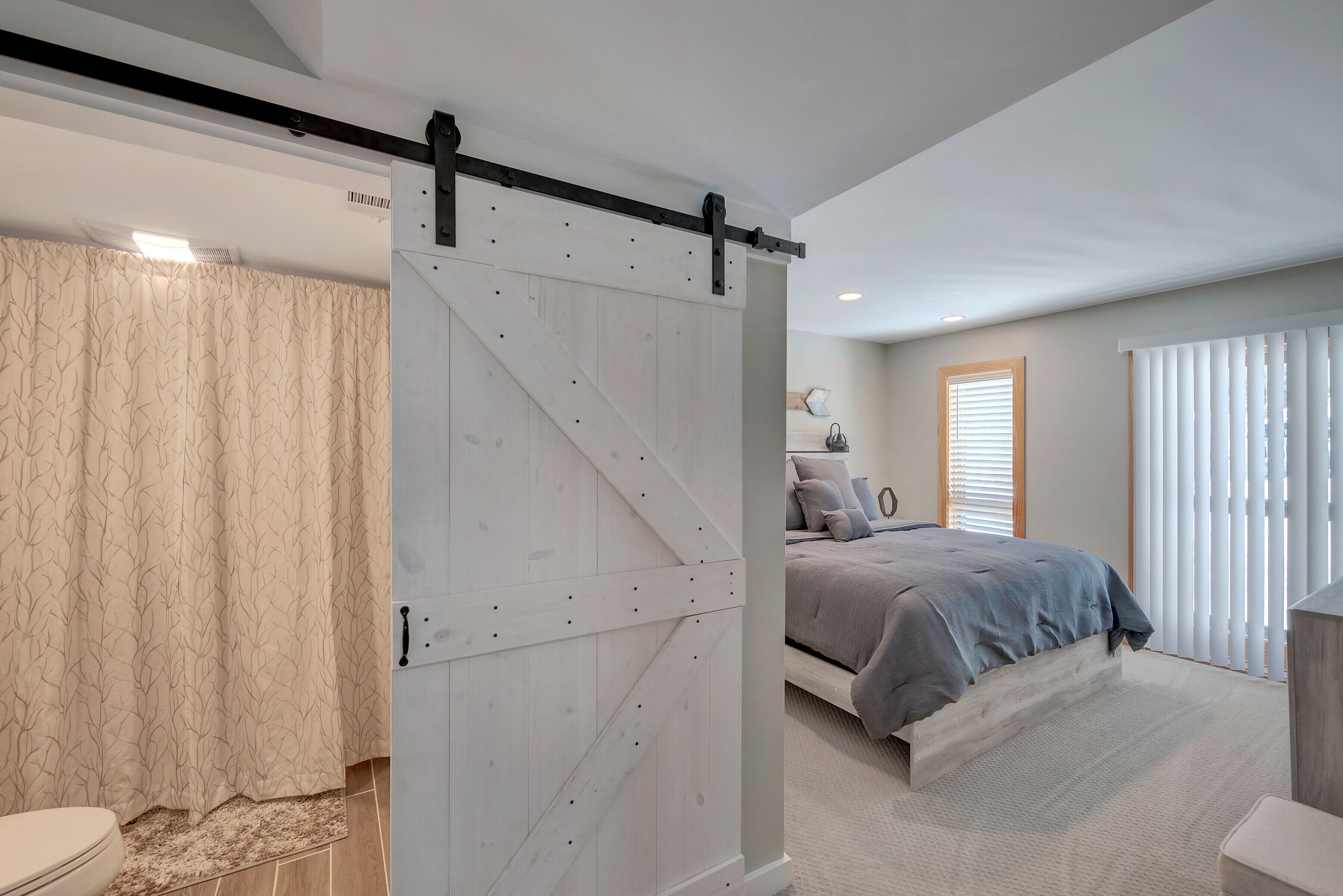 2 chambres, fer et planche à repasser, Wi-Fi gratuit, draps fournis