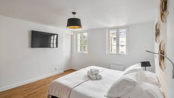 2 chambres, fer et planche Ă repasser, Wi-Fi gratuit, draps fournis