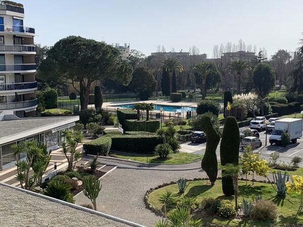 Exterior - Magnificent 3-room apartment close to the sea, swimming pool, beach, shops all within walking distance (Mandelieu-la-Napoule)