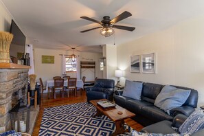 TV, fireplace, video games