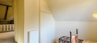 This family cottage is perfect for exploring Norwich, the Broads and the coast.
