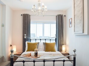 1 chambre, Wi-Fi gratuit, draps fournis