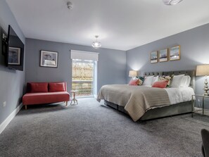 5 soverom, wi-fi (inkludert) og sengetøy