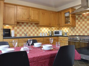 Geschirrspüler, Hochstuhl