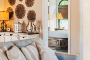 Interior - Simple Pleasures Beautiful 3BR/3BA Villa in TDS with private pool and Jacuzzi. (Noord)